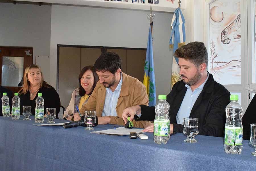 Crearán un instituto superior de formación docente