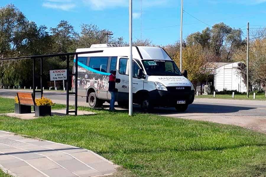 Se retomó ayer el transporte urbano