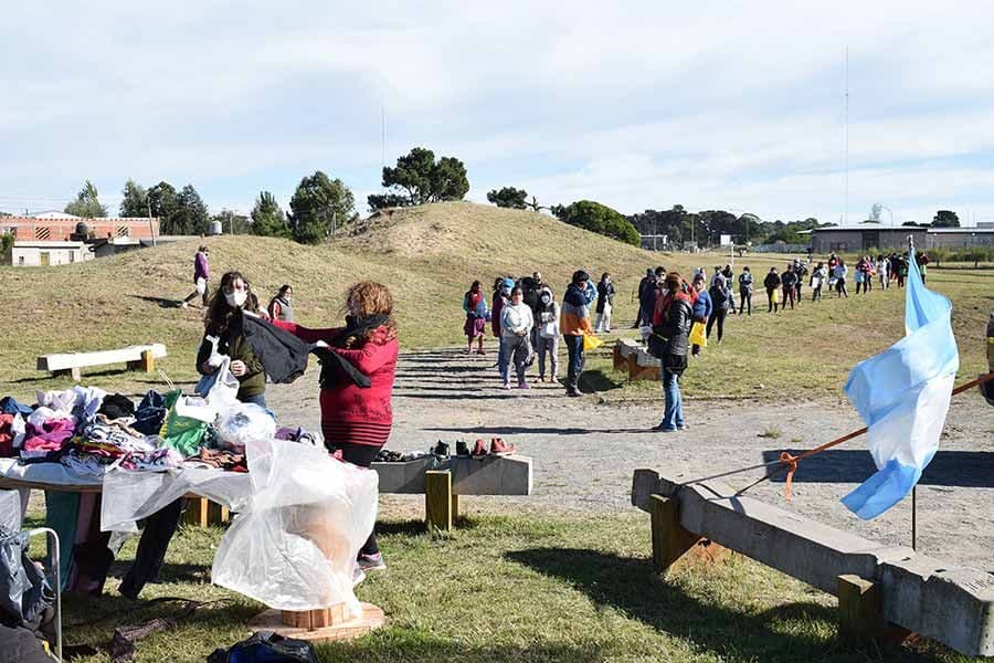Domingo con empanadas solidarias