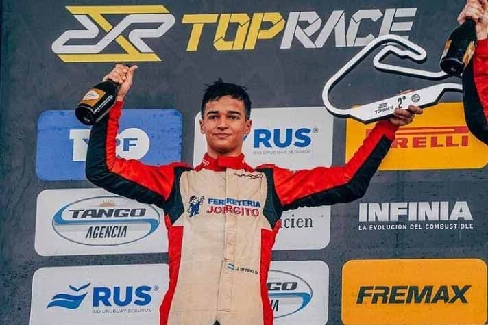 Automovilismo: Barrio con podio en el Top Race