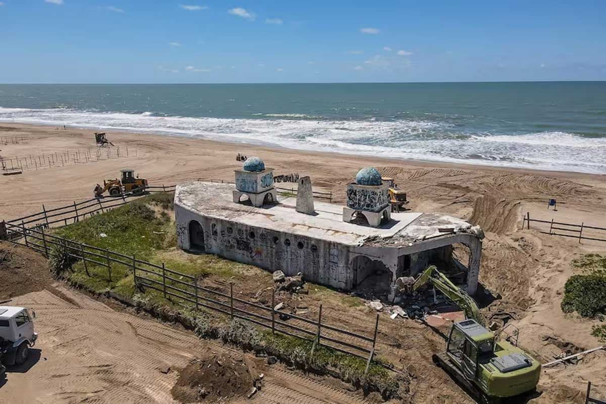 Cabo Blanco: el último balneario de cemento de Pinamar será transformado en playa pública