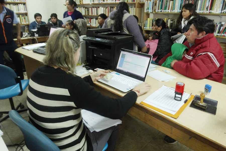 La colectividad boliviana recibió a su cónsul