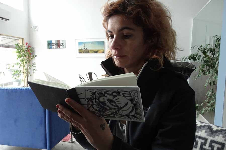 Mariángel, sencilla y profunda, nos muestra su primer pétalo