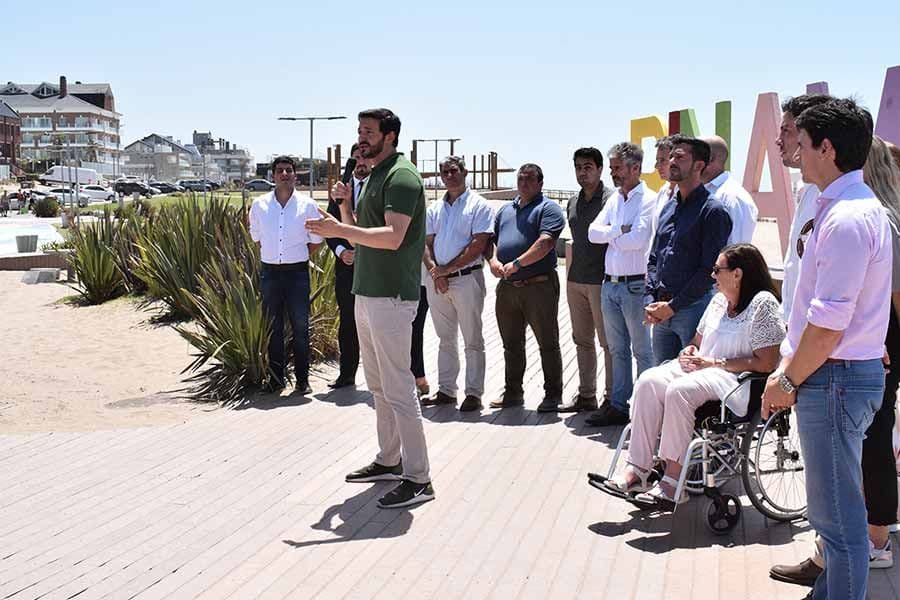 Yeza presentó a sus colaboradores