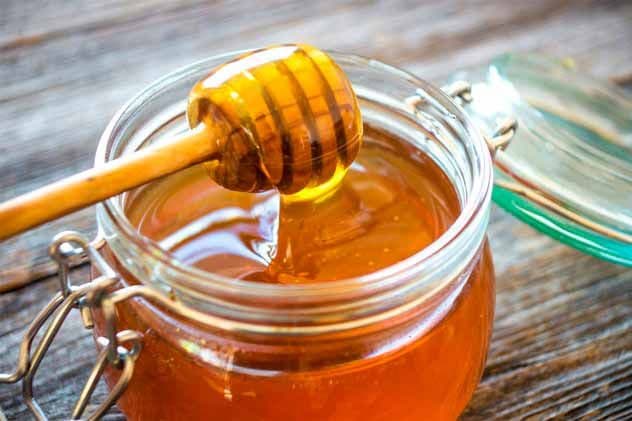 La ANMAT prohibió una miel y un aceite de oliva