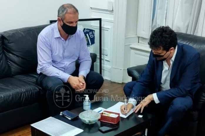 Gral Madariaga: Maximiliano Abad lo recibió para dialogar sobre distintos temas.