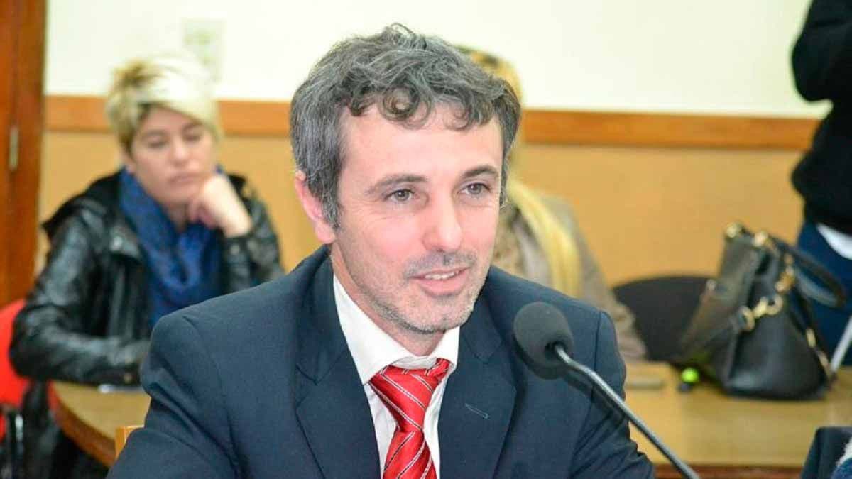 Un ex concejal de La Costa se suma al gabinete de Yeza