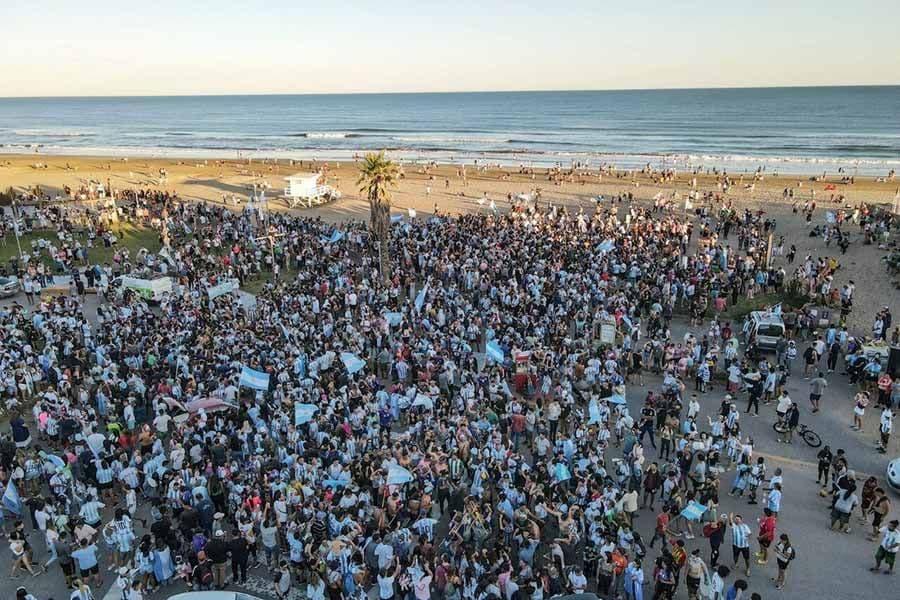 Así festejó Pinamar el paso a la final del mundial