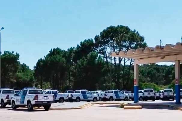 30 patrulleros inutilizados en la terminal