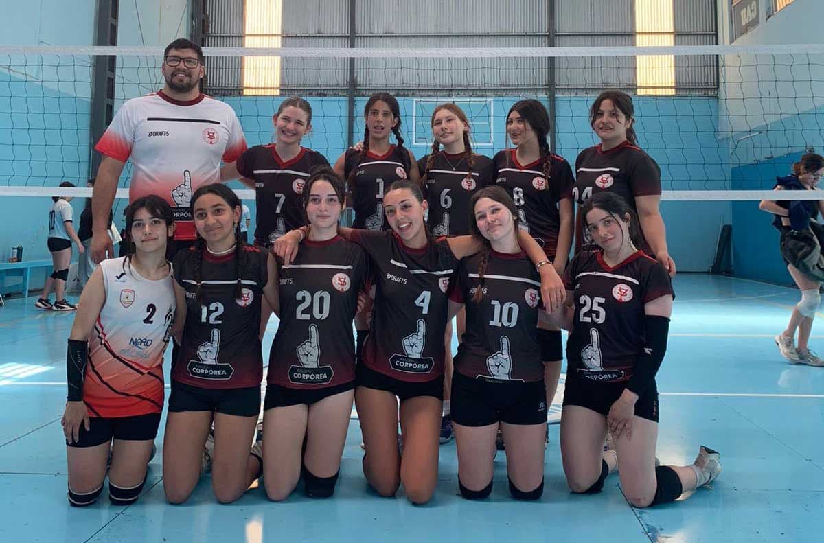 El ave fénix sigue en carrera por el tercer puesto