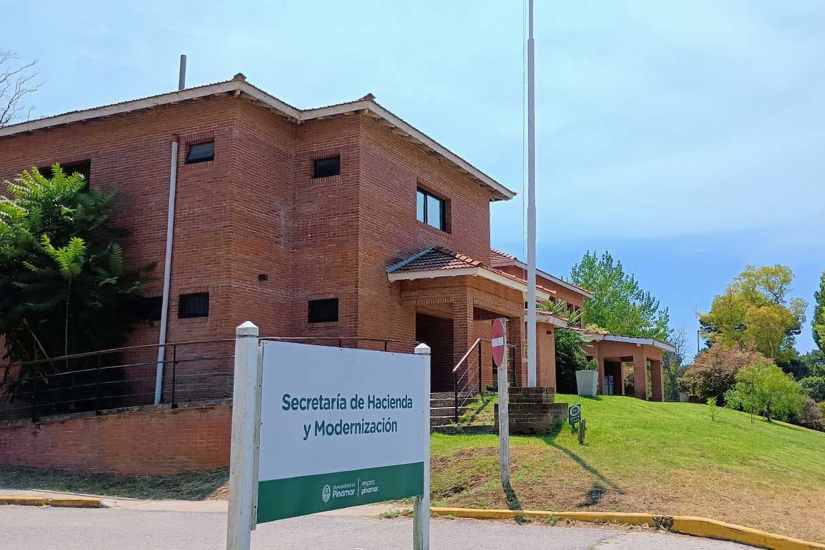 Denuncian a una empleada municipal por apropiación ilegal de fondos públicos