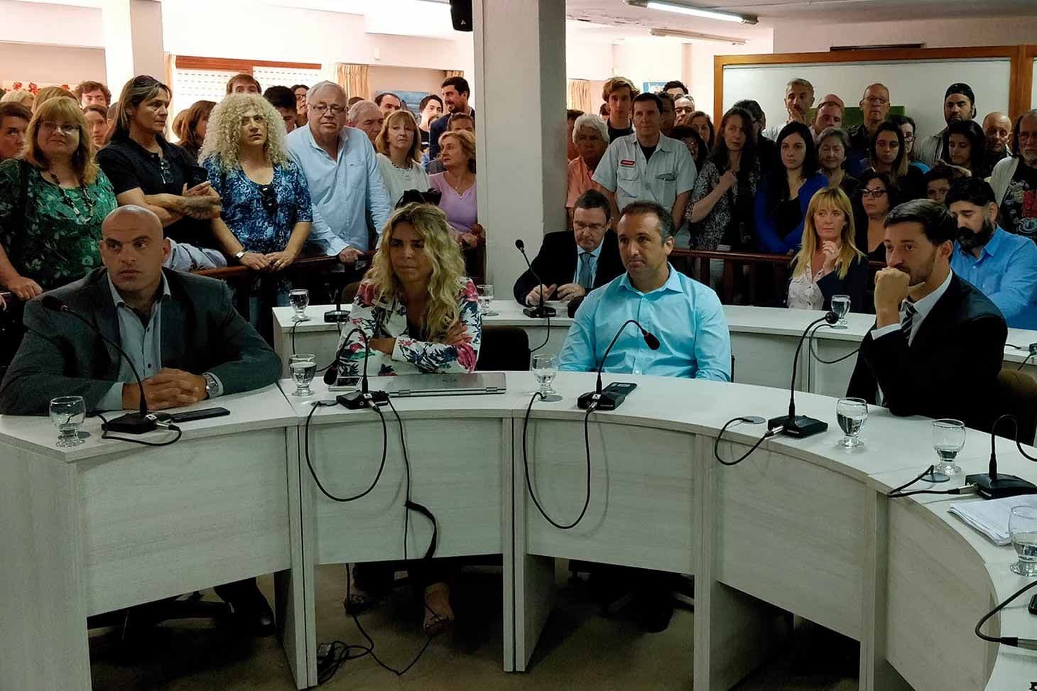 Los concejales electos juraron y marcaron la cancha